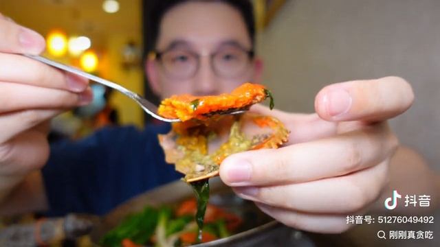 Мукбанг/китайский мукбанг/поедание лапши