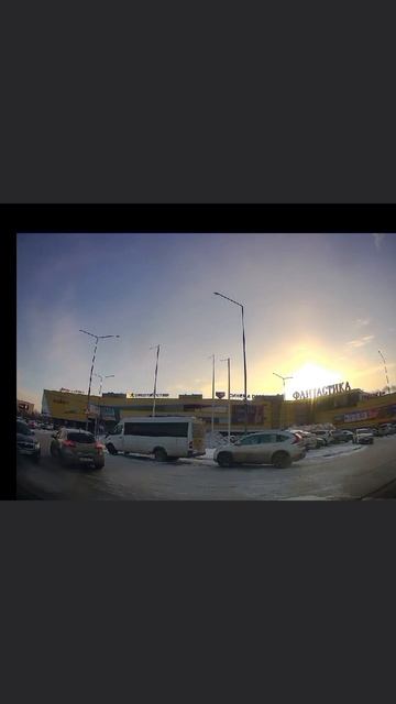 круговое движение, ТЦ Фантастика