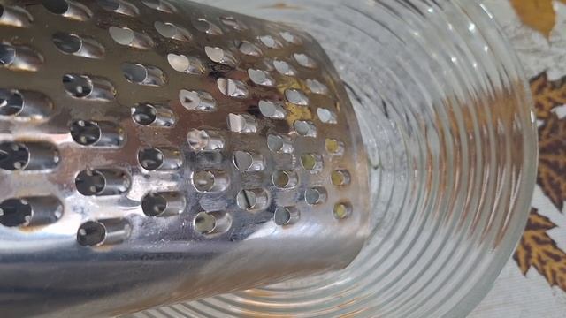 Пирог из овсяных хлопьев с творогом и яблоками.