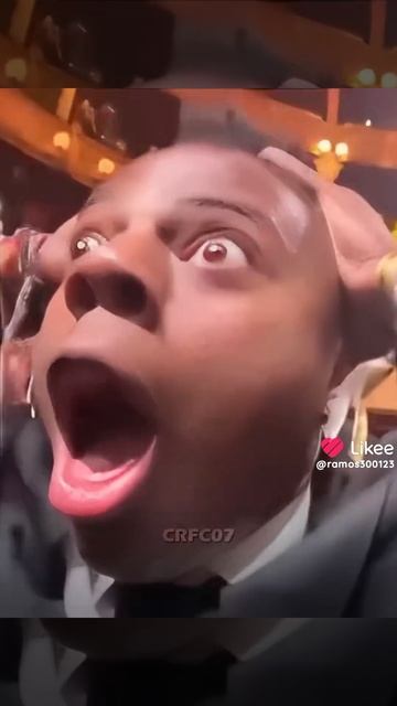 Like_7583396929990341249.mp4