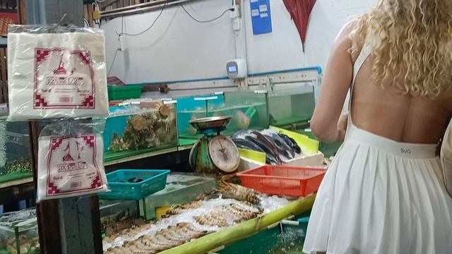 Таиланд. Пхукет. Рынок морепродуктов Раваи.