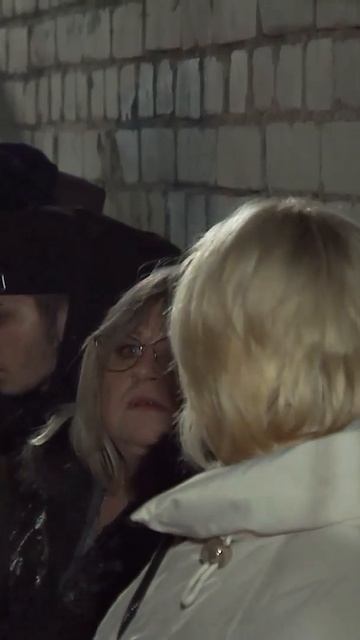 Один за другим уходили