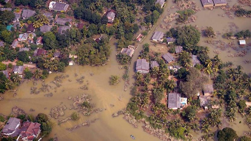 Число жертв тропического шторма на Шри-Ланке достигло 643