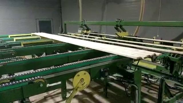 Механизация линии строжки Торцовка проходного типа, поштучная выдача пиломатериалов