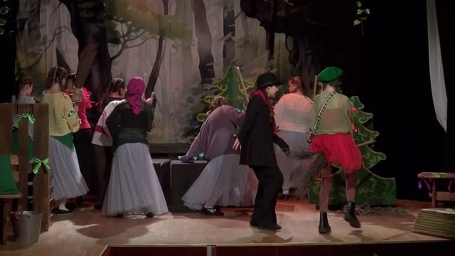 Спектакль «Маленькая Баба Яга»