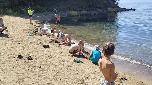 Семейное путешествие вдоль оз. Байкал