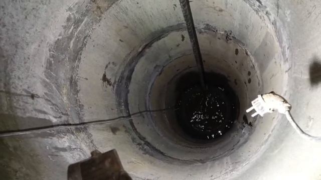 ТНТ. Луговая. Углубление колодца. Вода чистая и быстро подходит. podkapaev.ru