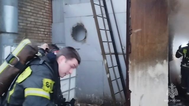 🔥Пожар на складе в Ногинске охватил 400 квадратных метров🔥