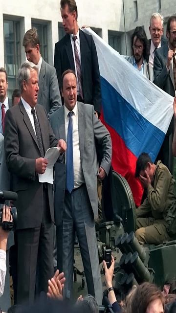 Проблемы России в 90-е. Причины ( часть 2) | #shorts #россия #90е