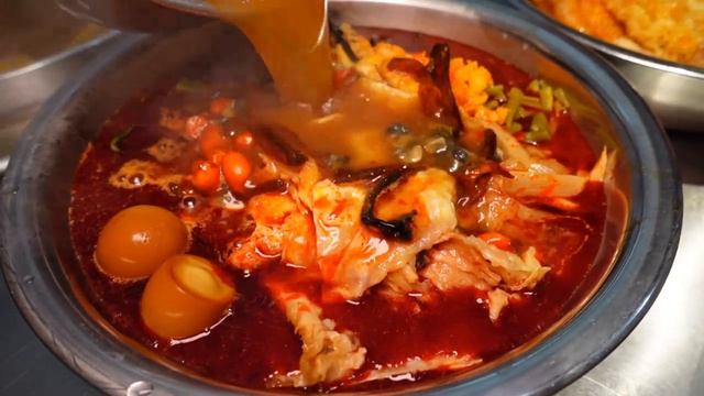 Мукбанг/китайский мукбанг/поедание лапши