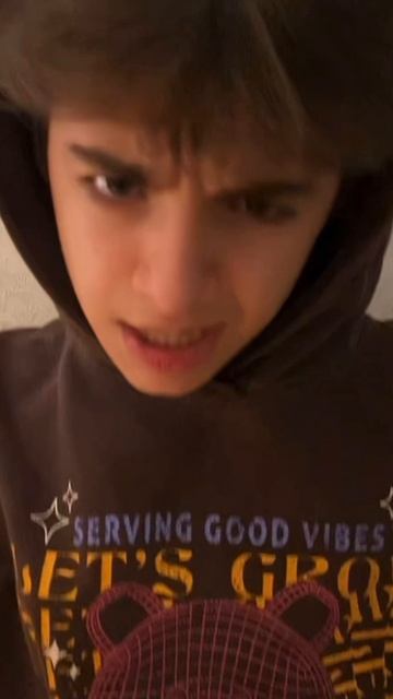 Песня переносит в самое беззаботное время