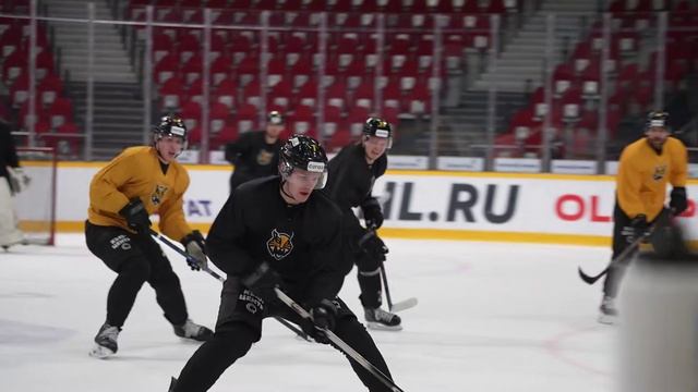 Знакомимся с новичком команды Артёмом Жуковым