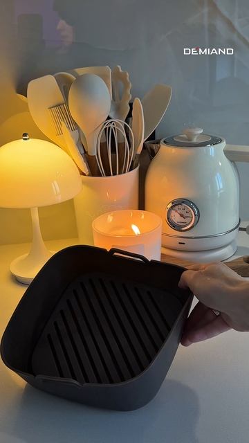 Аэрогриль Demiand поможет и с мясом, и с овощами, и даже с десертами🫰🏼 арт вб: #449882319