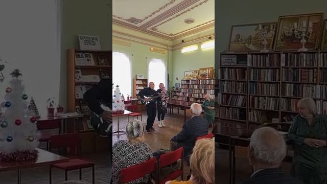 1000079758.mp4 Литературно- Музыкальный клуб Ступени. Поем нашу песню Мелоди моей души.