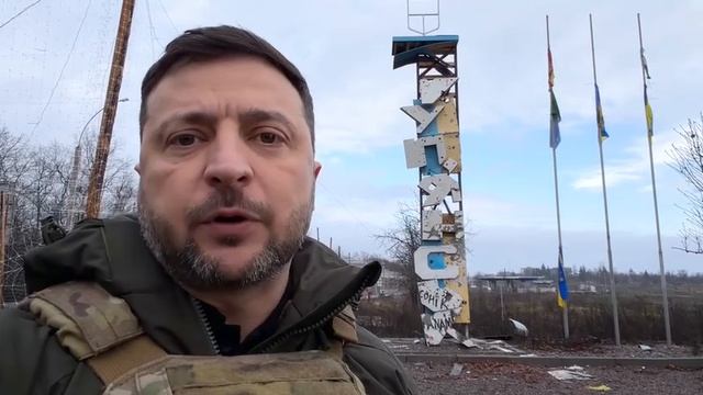 Пан Зеленский записал видео из Купянска!