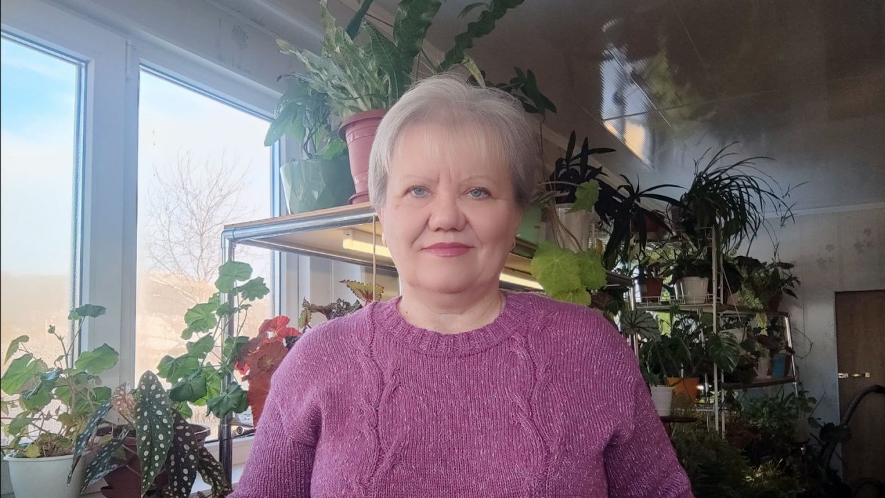 Накупила пряжи,довязала джемпер! Довольна как слон🤣