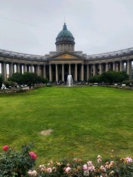 Экскурсии по Петербургу и пригородам