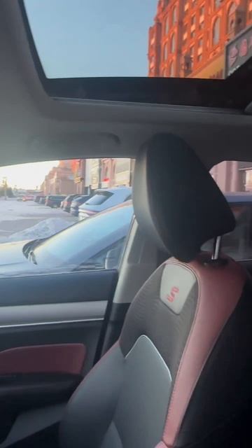 Geely Coolray 2022, пробег 19 ткм за 1.6 млн.р