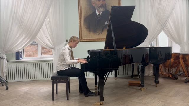 Жалкова Вероника, I возрастная категория,  К. Черни - этюд N. 24, op. 740, третья тетрадь