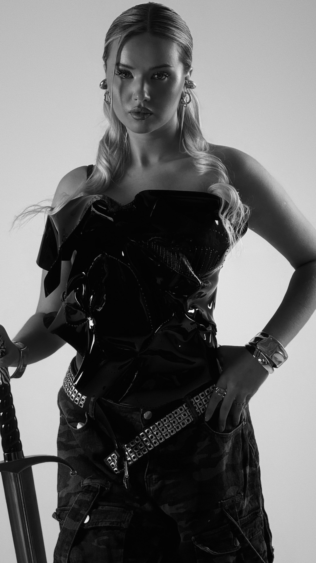 Пою в общественных местах ⚡️