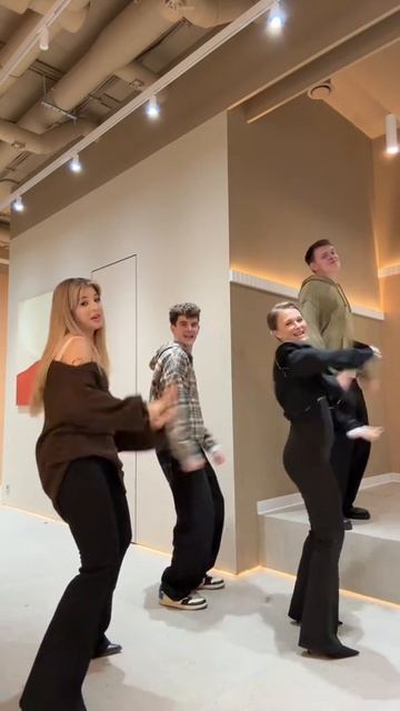 Две Ани 😂❤️