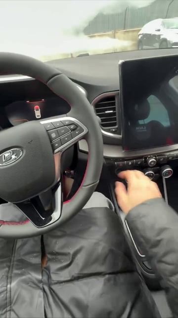 Мужик решил снять холодный запуск Lada Vesta Sport — ничего более печального вы сегодня уже не увиди