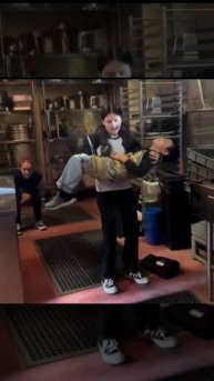 пацану было тяжелее всего