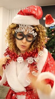 отправь той самой коллеге