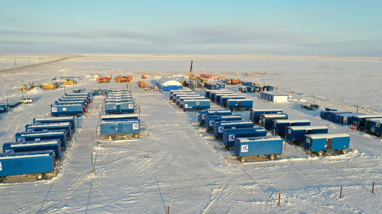 Работа вахтой. Что нужно знать новичку. Какие плюсы и минусы.