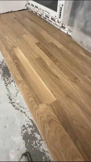 Глубокий Подоконник.