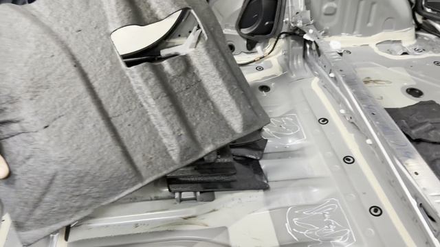 7500 км Владивосток - Екатеринбург, чтобы сделать черный потолок на Toyota Highlander U70