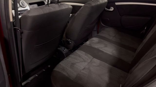 Renault Sandero 31507