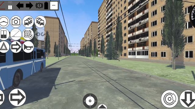 троллейбус улетел с дороги