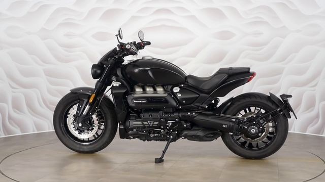 Triumph Rocket III vin SMTYBG11J5NAH2804
