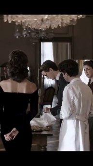 Как подчеркнуть силуэт не стягивая корсет еще больше #кино #фильм #фильмомоде киноомоде #Красота