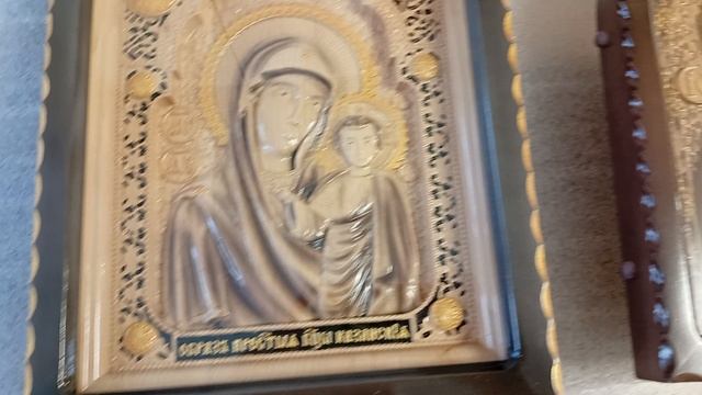 Иконы ручной работы, резные из дерева(бук)+79151429400