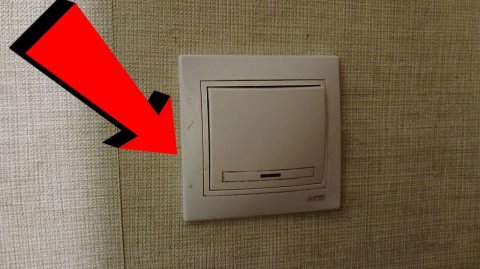 Как очистить стену возле выключателя от грязи и засаливания За 3 минуты!