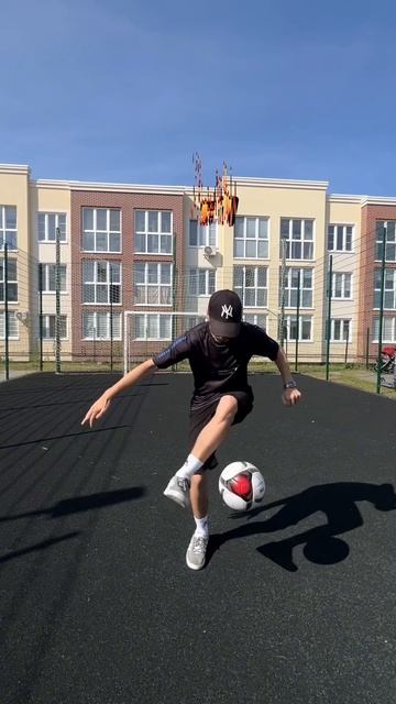 СКОЛЬКО ОБОРОТОВ ВОКРУГ МЯЧА Я СДЕЛАЮ?