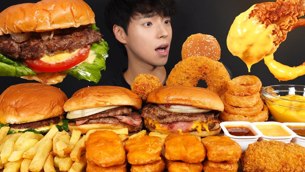 ASMR MUKBANG DOUBLE CHEESE BURGER & HOT CHEESE RING & FRENCH FRIES & ONION RINGS & CHICKEN NUGGETS