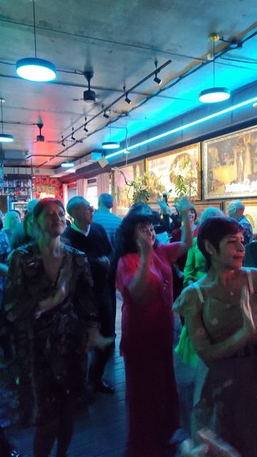 А я хочу..... 14.12.25.