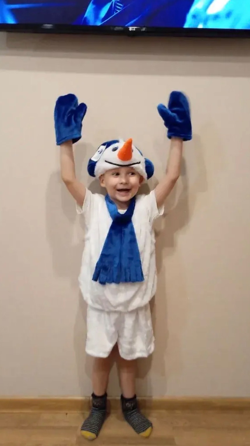 Новогоднее поздравление от сыночка🥰