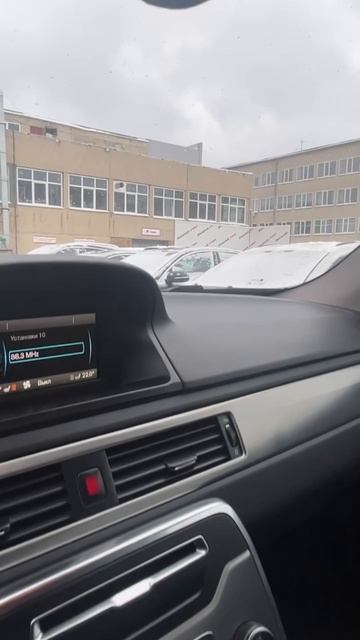 Обзор на Volvo XC70 Универсал 2.4 4WD 2011г