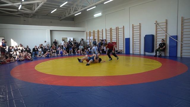 Юные тяжеловесы! Хворостянов Владислав (Новокубанск)-Курочкин Тимофей (Новопокровская)