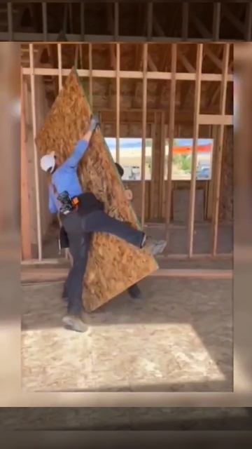 помоги товарищу