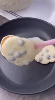 🧇 Панкейки с голубикой