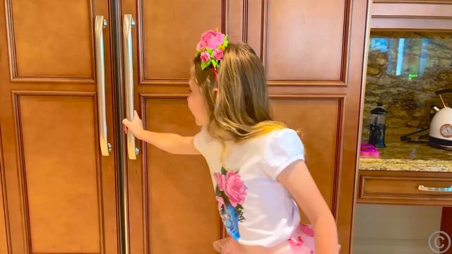 У Насти появились милые веснушки