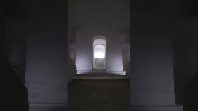 Пещерный храм. Дивногорье.