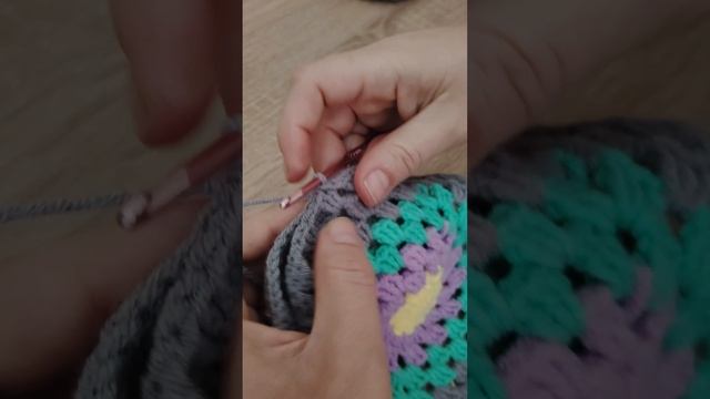 Сумка из бабушкиных квадратов