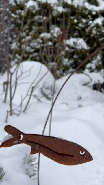 Декор для сада зимой