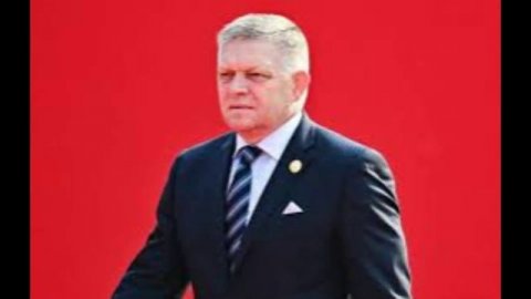 Фицо заявил, что западные страны побегут в РФ сразу после окончания конфликта на Украине